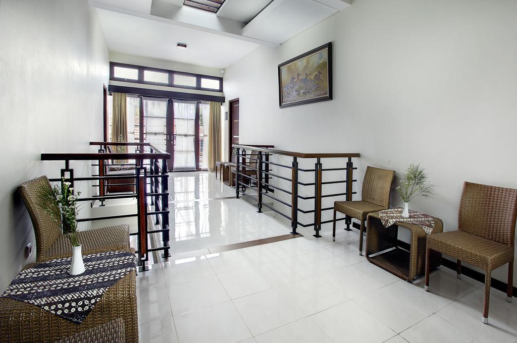 Omah Garuda Homestay Pakualaman Exteriör bild